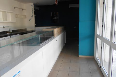 Erhvervsejendom i Comacchio, Ferrara, Comacchio - € 105.000 | Ref: NEGOZIO LEOPARDI - foto 8