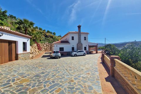 Landejendom i Velez Malaga, Malaga, Velez Malaga - € 695.000 | Ref: AX1318 - foto 2