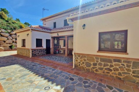 Landejendom i Velez Malaga, Malaga, Velez Malaga - € 695.000 | Ref: AX1318 - foto 10