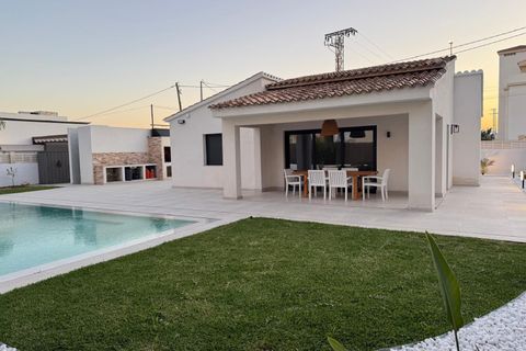 Villa i Denia, Alicante, Denia - € 585.000 | Ref: DE440 - foto 1