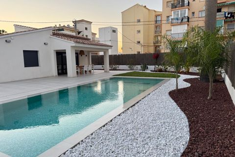 Villa i Denia, Alicante, Denia - € 585.000 | Ref: DE440 - foto 37