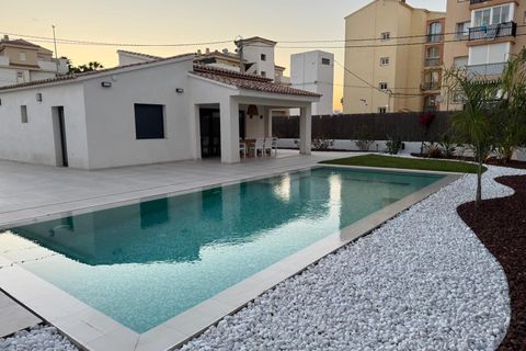 Villa i Denia, Alicante, Denia - € 585.000 | Ref: DE440 - foto 39