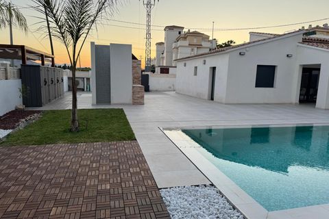 Villa i Denia, Alicante, Denia - € 585.000 | Ref: DE440 - foto 40