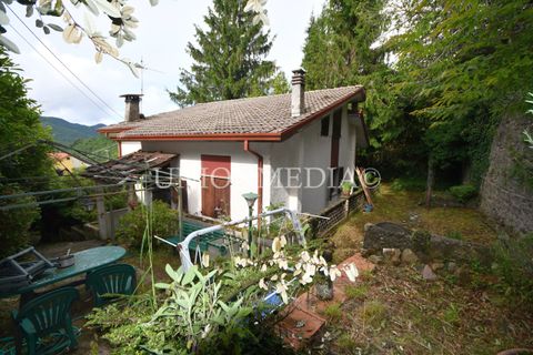 Villa a Comano, Massa and Carrara, Comano - € 135.000 | Ref: 001395 - foto 9