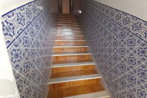 Villa i Lisbon, Lisbon, Lisbon - € 150.000 | Ref: C0284-00806 - foto 2