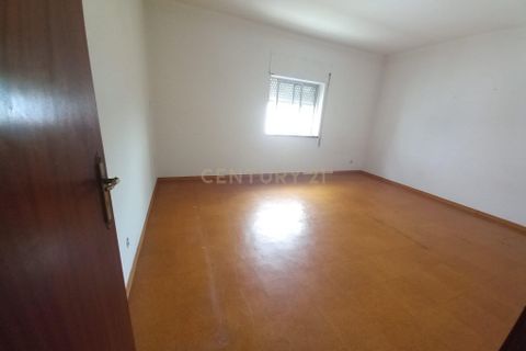 Villa i Lisbon, Lisbon, Lisbon - € 150.000 | Ref: C0284-00806 - foto 11