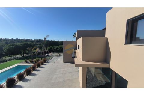 Villa i Carvoeiro, Faro, Carvoeiro - € 1.990.000 | Ref: ACC017 - foto 37