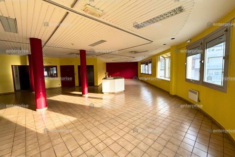 Erhvervsejendom i Amiens, Somme, Amiens - € 900.000 | Ref: 22832 - foto 2