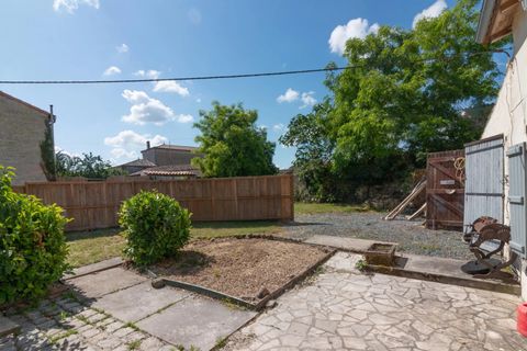 Villa a Aigre, Charente, Aigre - € 169.595 | Ref: BVI73032 - foto 2