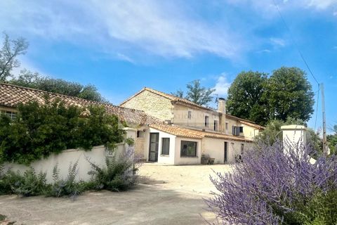 Villa en Arles, Bouches-du-Rhone, Arles - € 1.100.000 | Ref: 2386 - photo 2