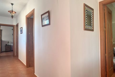Villa a Corumbela, Malaga, Corumbela - € 375.000 | Ref: R4773745 - foto 9
