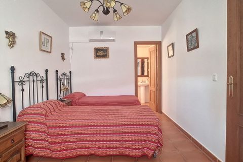 Villa a Corumbela, Malaga, Corumbela - € 375.000 | Ref: R4773745 - foto 13
