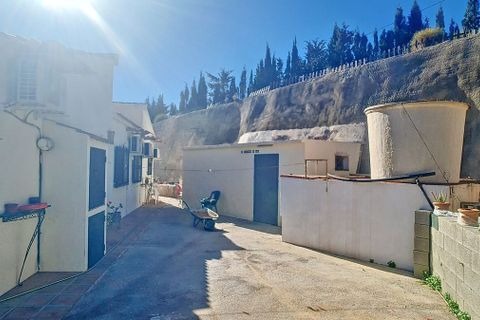 Villa a Corumbela, Malaga, Corumbela - € 375.000 | Ref: R4773745 - foto 23