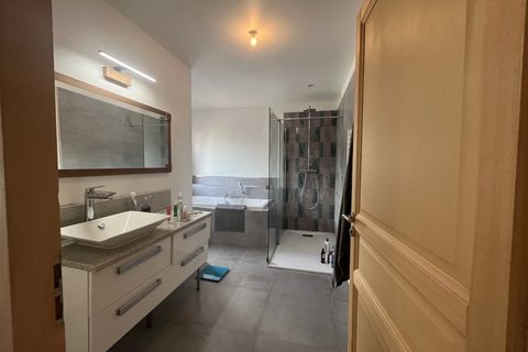 Villa en Arles, Bouches-du-Rhone, Arles - € 1.100.000 | Ref: HH-15433584 - photo 18