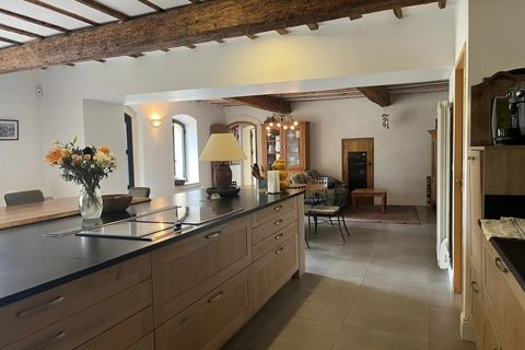 Villa en Arles, Bouches-du-Rhone, Arles - € 1.100.000 | Ref: HH-15433584 - photo 19