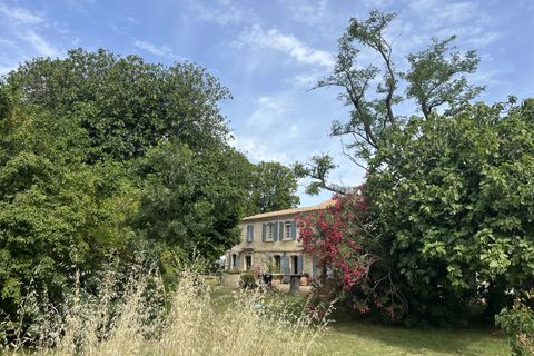 Villa en Arles, Bouches-du-Rhone, Arles - € 1.100.000 | Ref: HH-15433584 - photo 23