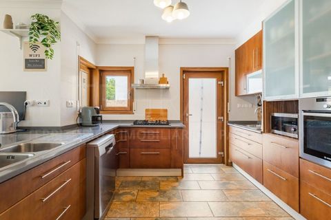 Villa a Alenquer, Lisbon, Alenquer - € 465.000 | Ref: CAS_10330 - foto 5