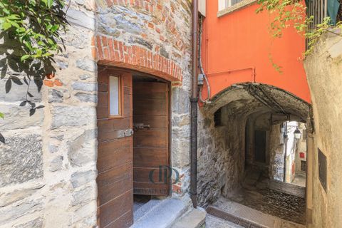 Landejendom i Brienno, Como, Brienno - € 750.000 | Ref: 84432680 - foto 19