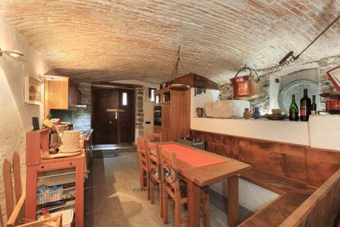 Landejendom i Brienno, Como, Brienno - € 750.000 | Ref: 84432680 - foto 28