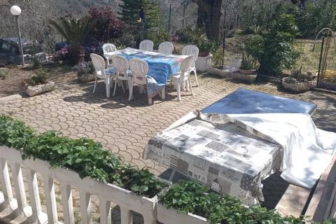 Villa a Dolceacqua, Imperia, Dolceacqua - € 650.000 | Ref: 85043607 - foto 9