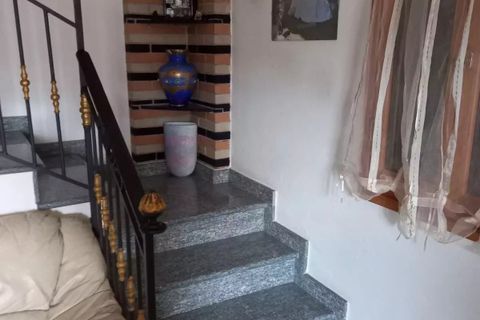 Villa a Dolceacqua, Imperia, Dolceacqua - € 650.000 | Ref: 85043607 - foto 19