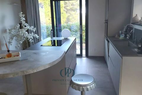 Villa i Imperia, Imperia, Imperia - € 1.250.000 | Ref: 85043624 - foto 24