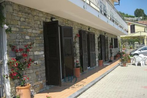 Villa i Sanremo, Imperia, Sanremo - € 1.000.000 | Ref: 85043690 - foto 36