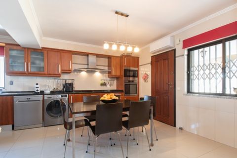 Villa a Montenegro, Faro, Montenegro - € 775.000 | Ref: 381240061 - foto 8
