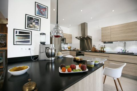 Villa i Uzes, Gard, Uzes - € 1.484.000 | Ref: HH-15439921 - foto 9