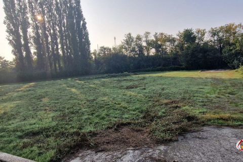 Terra a Cassano d'Adda, Milan, Cassano d'Adda - € 160.000 | Ref: URE-2459 - foto 4
