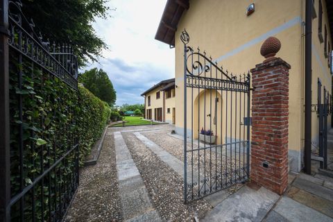 Villa i Robecchetto con Induno, Milan, Robecchetto con Induno - € 495.000 | Ref: 3614 - foto 1