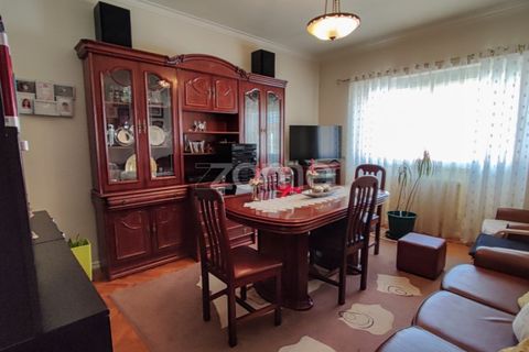 Villa i Odivelas, Lisbon, Odivelas - € 210.000 | Ref: ZMPT558278 - foto 3