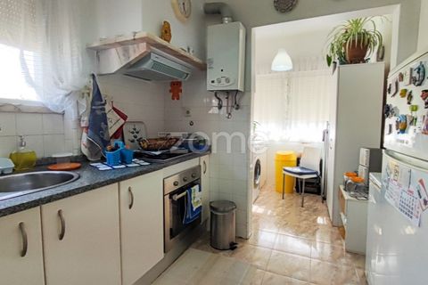 Villa i Odivelas, Lisbon, Odivelas - € 210.000 | Ref: ZMPT558278 - foto 10