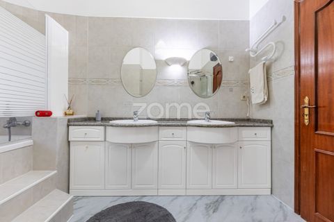 Villa i Loures, Lisbon, Loures - € 980.000 | Ref: ZMPT563283 - foto 1