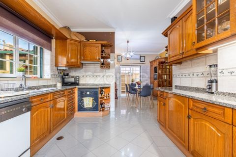 Villa i Loures, Lisbon, Loures - € 980.000 | Ref: ZMPT563283 - foto 14