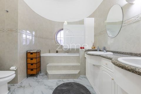 Villa i Loures, Lisbon, Loures - € 980.000 | Ref: ZMPT563283 - foto 29