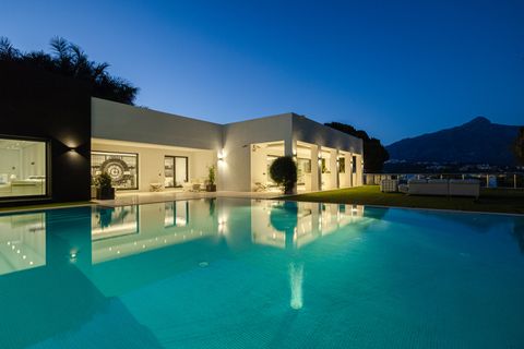 Villa a Marbella, Malaga, Marbella - € 3.950.000 | Ref: PANR-15069 - foto 17