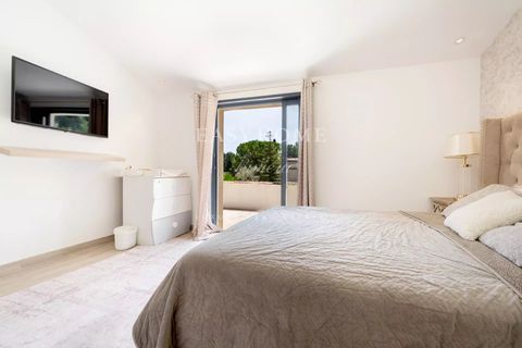 Villa i Mougins, Alpes-Maritimes, Mougins - € 1.390.000 | Ref: 84440871 - foto 5