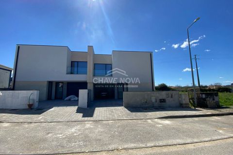 Rækkehus i Anadia, Aveiro, Anadia - € 375.000 | Ref: AVR/00541 - foto 1