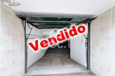Garage i Caldas da Rainha, Leiria, Caldas da Rainha - € 15.800 | Ref: 386/A/00294 - foto 1