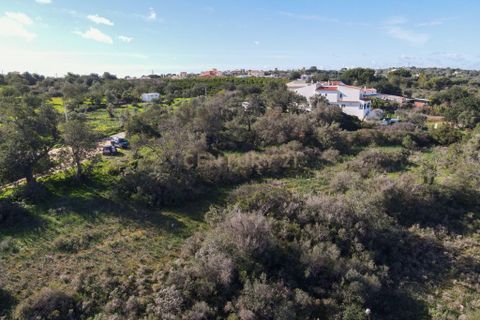 Farm hus i Albufeira, Faro, Albufeira - € 199.000 | Ref: C0369-00606 - foto 1