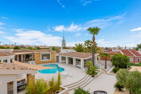 Villa i Ciudad Quesada, Alicante, Ciudad Quesada - € 1.499.999 | Ref: CSPR-64919 - foto 2