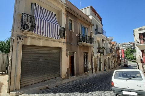 Villa a Palazzolo Acreide, Siracusa, Palazzolo Acreide - € 65.000 | Ref: IA4742PA - foto 2