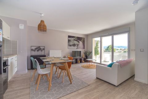 Apartament a Chiny, Saone-et-Loire, Chiny - € 802/mes | Ref: MACORSSCLUT3 - foto 2