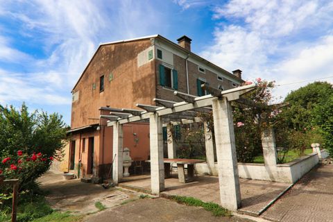 Landejendom i Gonzaga, Mantua, Gonzaga - € 498.000 | Ref: V003154 - foto 5