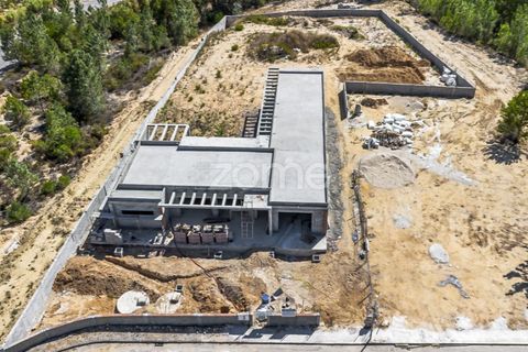 Villa i Azambuja, Lisbon, Azambuja - € 1.250.000 | Ref: ZMPT565038 - foto 1
