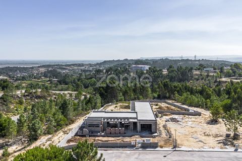 Villa i Azambuja, Lisbon, Azambuja - € 1.250.000 | Ref: ZMPT565038 - foto 17