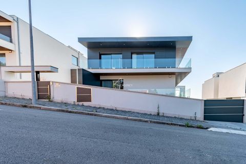 Villa i Sandim, Porto, Sandim - € 1.550.000 | Ref: TAPT01-887_CA_AK - foto 49