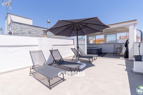 Rækkehus i Empuriabrava, Gerona, Empuriabrava - € 595.000 | Ref: 3372 - foto 5