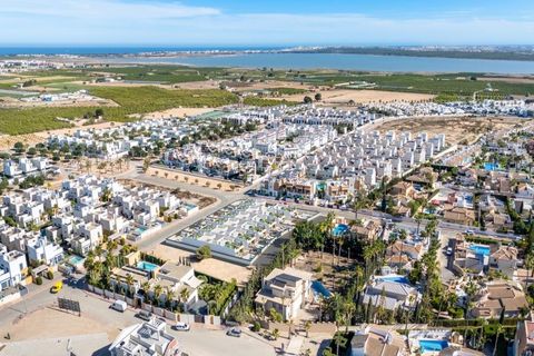 Villa i Ciudad Quesada, Alicante, Ciudad Quesada - € 392.000 | Ref: V4S2672 - foto 10